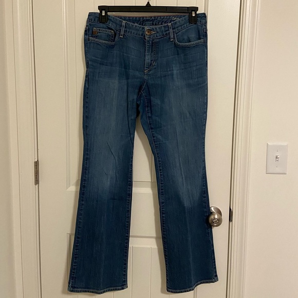 EUC Eddie Bauer women’s curvy bootcut medium wash denim jeans size 10‎ - Picture 1 of 8